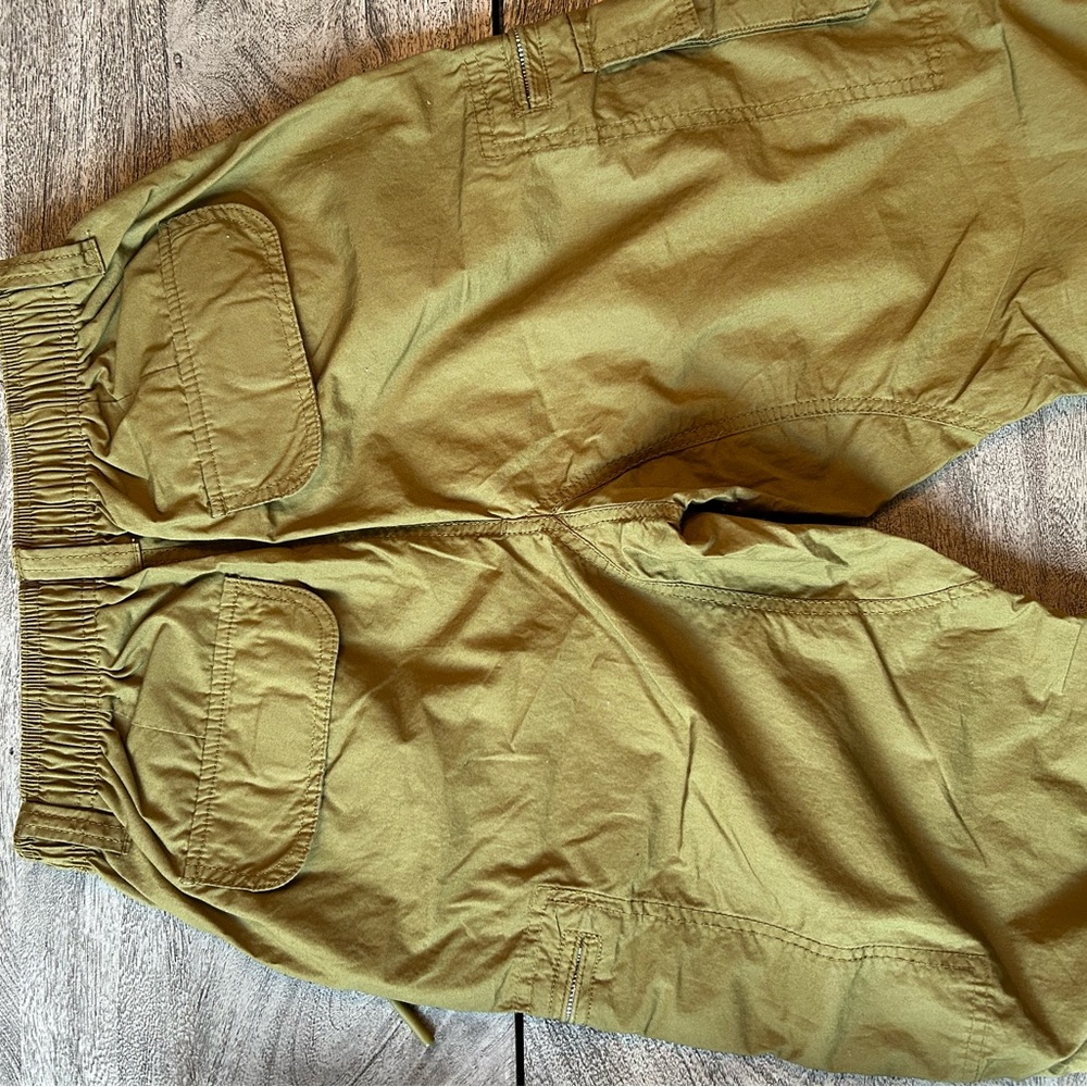 Urban Outfitters Women’s XS Cargo Pants NWT - Picture 6 of 8